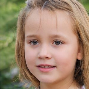 Meet your Posher, Lily